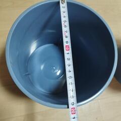 未使用　ゴミ箱3個まとめての画像