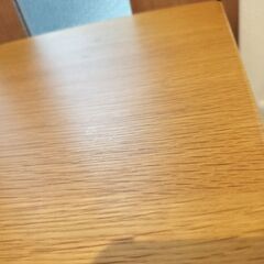 サイドテーブルの画像