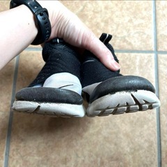 《決まりました》NIKE ナイキ　プレスト　エクストリーム　スニーカー　キッズ　18㎝の画像