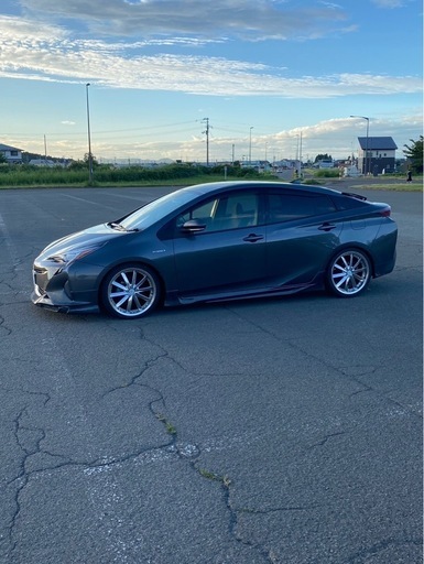 アルミホイール　19インチ　PCD100×5     7.5j プリウス