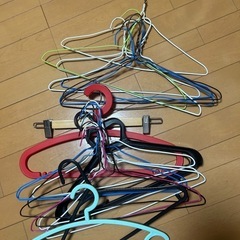 ラタン ストレージボックス 2個, カラーオーガナイザー、ハンガーの画像