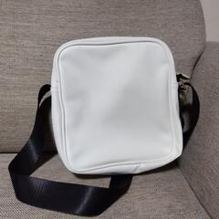 ショルダーバックの画像