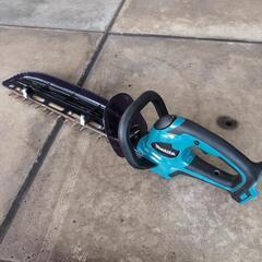 マキタ makita 充電式生垣バリカン
MUH404D