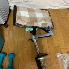 モニターアーム付き