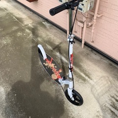 キックボード キックスクーター折りたたみの画像