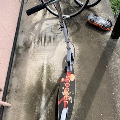 キックボード キックスクーター折りたたみの画像