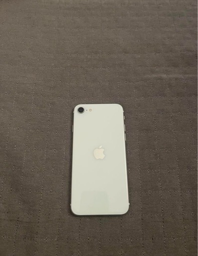 Apple iPhone SE 第二世代　128GB