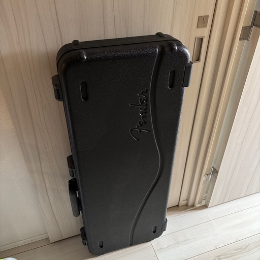 Fender Deluxe Molded Case - Stratocaster/Telecaster ハードケース