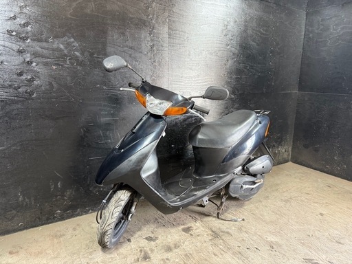 ★支払総額3.3万円★定休日なし！いつでも現車確認可能です！ スズキ レッツ2 黒 CA1PA 人気のレッツ2！ 2ストのためオイル注ぎ足すだけ！ バッテリー新品！ 通勤、通学に♪