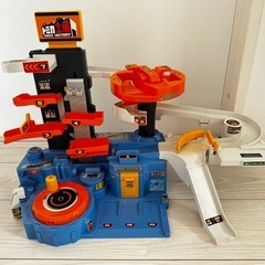 トミカ工場&トミカビルディングセットの画像