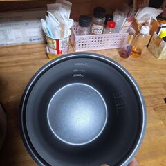 かんたん電気圧力なべクッキングプロV2の画像