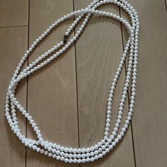 パールバッグ、ネックレス 3点セットの画像