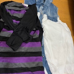 女性服　セットアップ１組　ノースリーブ1枚　全部で3枚