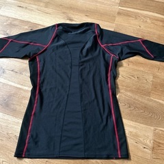 委託品　
黒メンズLサイズアンダーシャツの画像