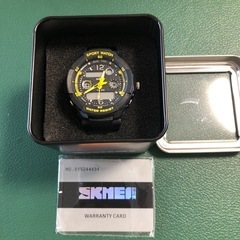 SKMEIキッズ腕時計の画像