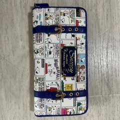 スヌーピー　長財布