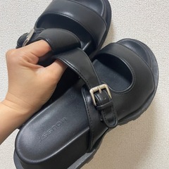MOUSSY 厚底サンダル　sサイズ  