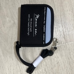 折りたたみ財布