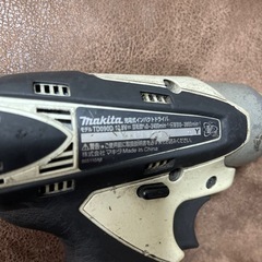 ⭐︎最終値下げ⭐︎マキタ 充電式インパクトドライバ TD090D 10.8V 白　makitaの画像