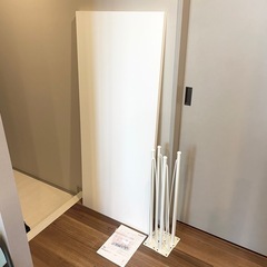 ニトリ　ホワイト　木目デスク　プレフェ