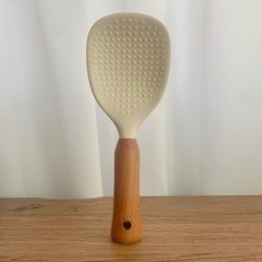 ウッドハンドル　シリコンしゃもじ　3COINS スリーコインズ　KITINTO  の画像