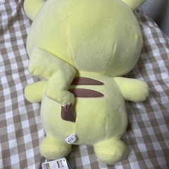 ピカチュウ　ぬいぐるみの画像