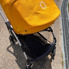 buoabo beeベビーカーの画像