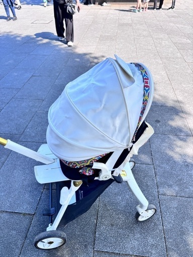 360度回転可能なシート、ベビーカー