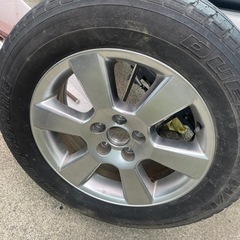 ブリヂストンのサマータイヤ225/65R17新品同様トヨタハリアーなどの画像