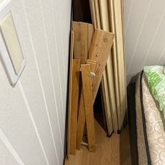 ダブルベッドフレーム　明日のお昼までの画像