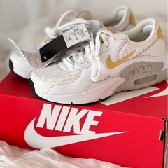 NIKE  AIR MAX EXCEE  ホワイトゴールド　スニ...