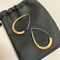 ピンクゴールド　ステンレス製　ドロップピアス