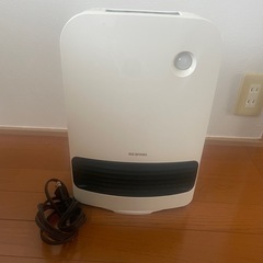 セラミックファンヒーター【取引中】