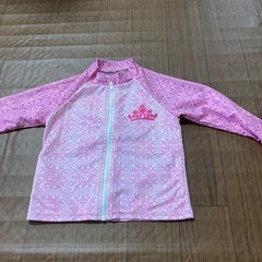 新品ディズニープリンセスのラッシュガードの画像
