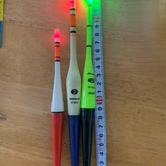 釣り　電気ウキ7本などの画像