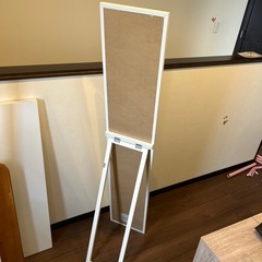 IKEA スタンドミラーの画像