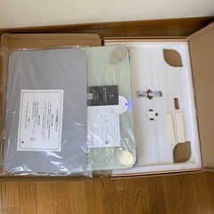 スマートバスマットissin イッシン Smart Bath Mat 体重計モデル  SBM22U01LJ 2022年製  　の画像