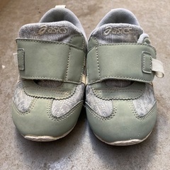 asics 15.5cm 子供シューズ　靴　