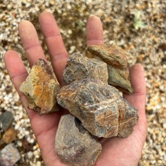 岐阜砂利　岐阜石　ドライガーデン　