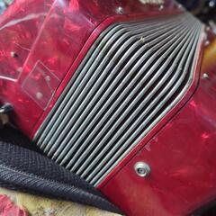 YAMAHA アコーディオン 32鍵盤 8905の画像