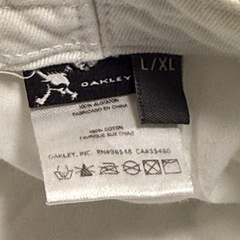 OAKLEY ハンチング帽
の画像