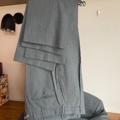 紳士服　スーツ、シャツ、ネクタイ　無料の画像