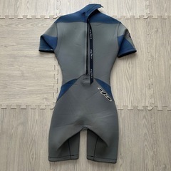 【中古】ウエットスーツ DOVE  ML の画像