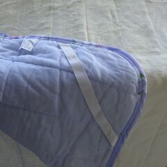 敷きパッド　シルク混　未使用品の画像