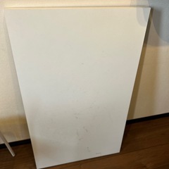 IKEA  テーブル
