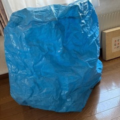 中古、タイヤ保管カバー、高さ75cm×横100cm