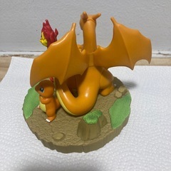 ゲンガー&ピカチュウ、リザードン&ヒトカゲ　フィギュアの画像