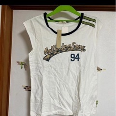 お袖が可愛いカットソー