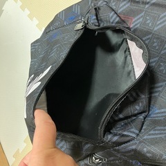 adidasリュックの画像