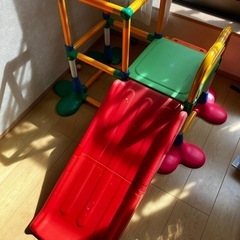 室内遊具　すべり台　ジャングルジム